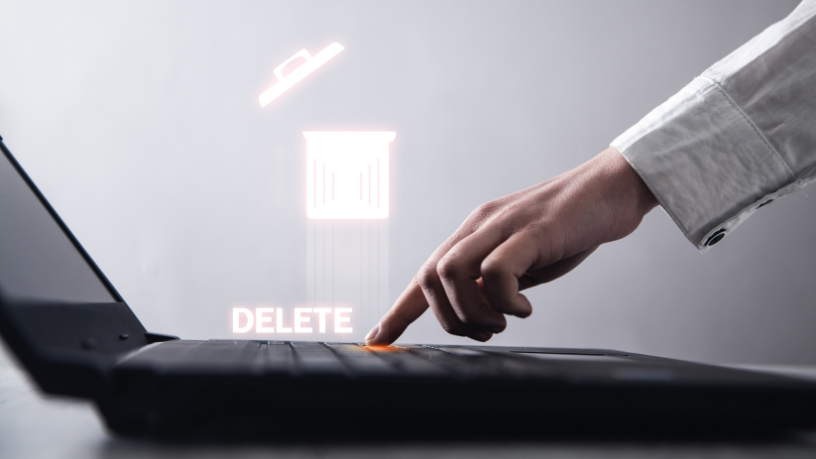 Processos antigos podem ser removidos da internet com apoio técnico e legal da Saftec Digital.