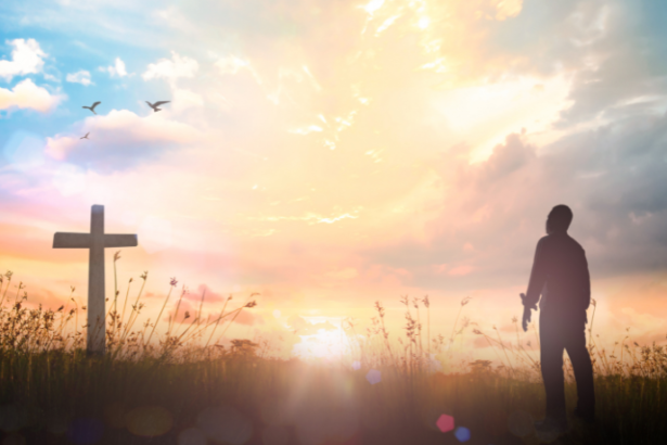 A beleza como caminho para Deus desperta o coração quando revela o esplendor da verdade, afirma Pe. Jose Eduardo Oliveira e Silva.