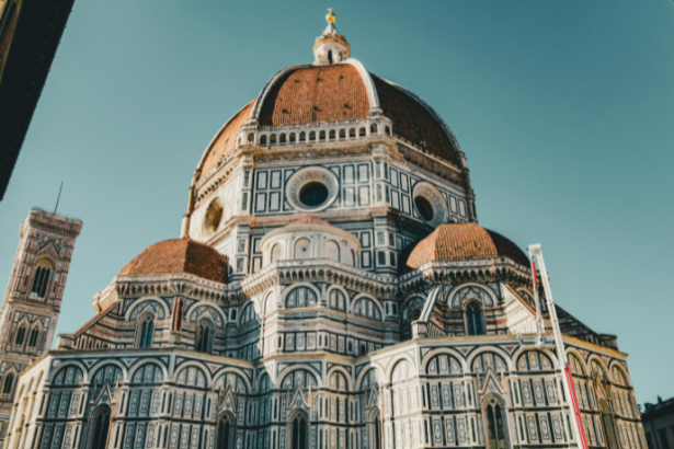 Segurança na Itália: Alberto Toshio Murakami explica quais são os riscos reais e os principais cuidados que todo viajante deve ter ao visitar o país.