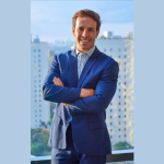 Na ginástica artística, Ian dos Anjos Cunha mostra como repetição, técnica e foco sob pressão constroem a excelência esportiva.