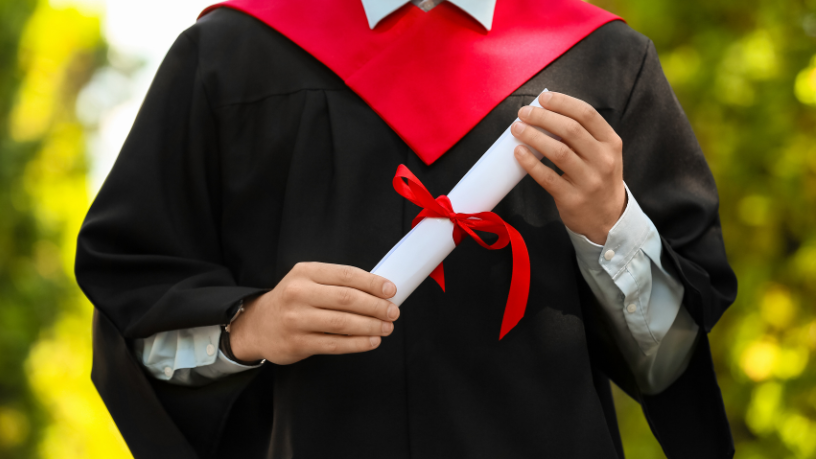 Kelsem Ricardo Rios Lima mostra os critérios essenciais para você escolher a faculdade ou curso superior ideal.